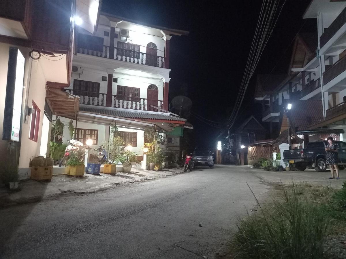 Vang Vieng Queen'S- Mountain View Hotel Eksteriør bilde